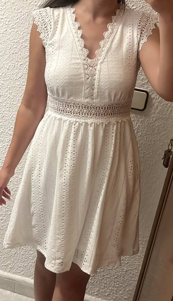 SOKYND Daniela French Lace V-Neck Fitted Dress DressesSOKYND-609175-DEF-XL-99575XL