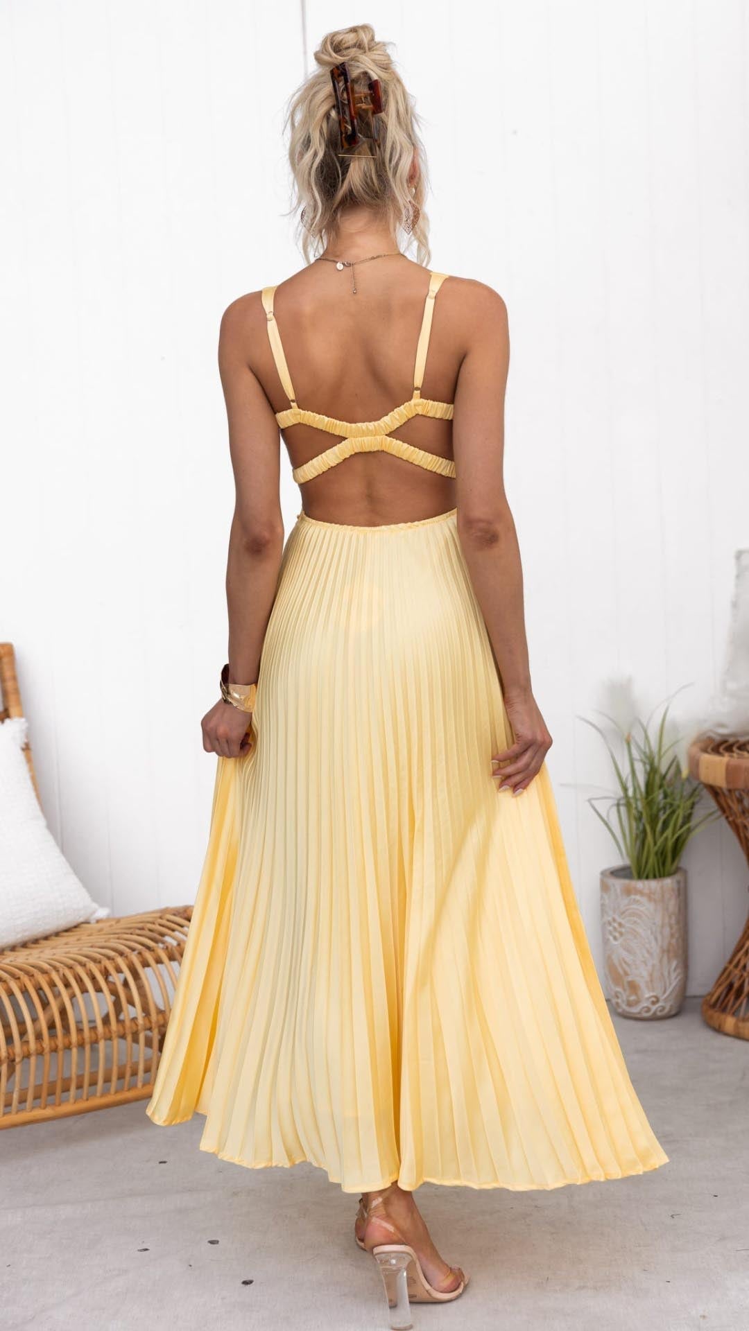 SOKYND Fenella Flowing Pleated Maxi Dress DressL