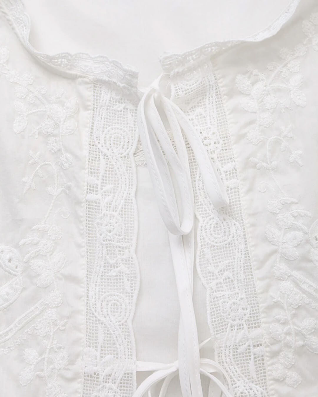 SOKYND Marilyn Embroidered Lace Trim Blouse in White
