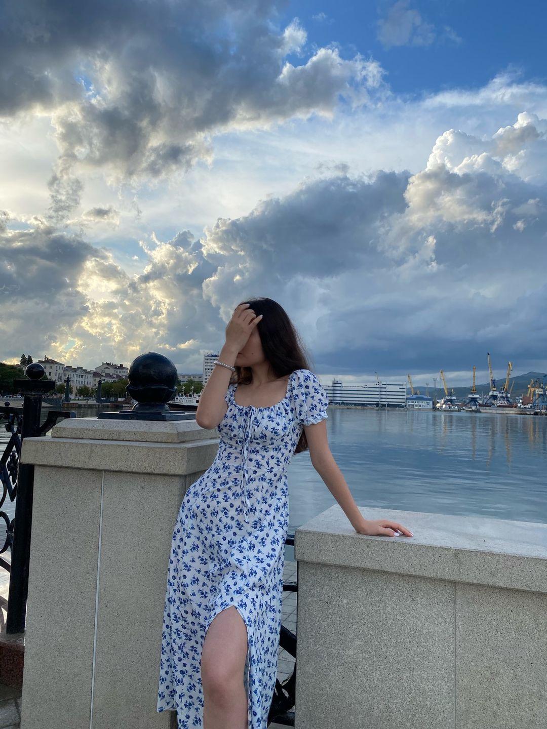 Helena Puff Sleeve Floral Midi Dress