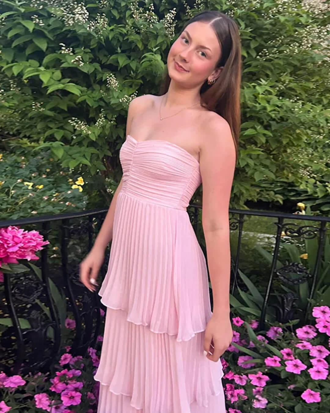 SOKYND Celeste Strapless Pleated Tiered Maxi Dress DressesL