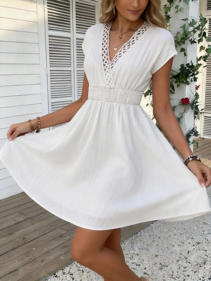 SOKYND Daniela French Lace V-Neck Fitted Dress DressesSOKYND-609175-DEF-S-01271S