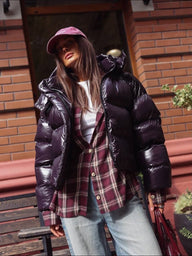 Chaqueta acolchada Fiona con capucha y acabado brillante