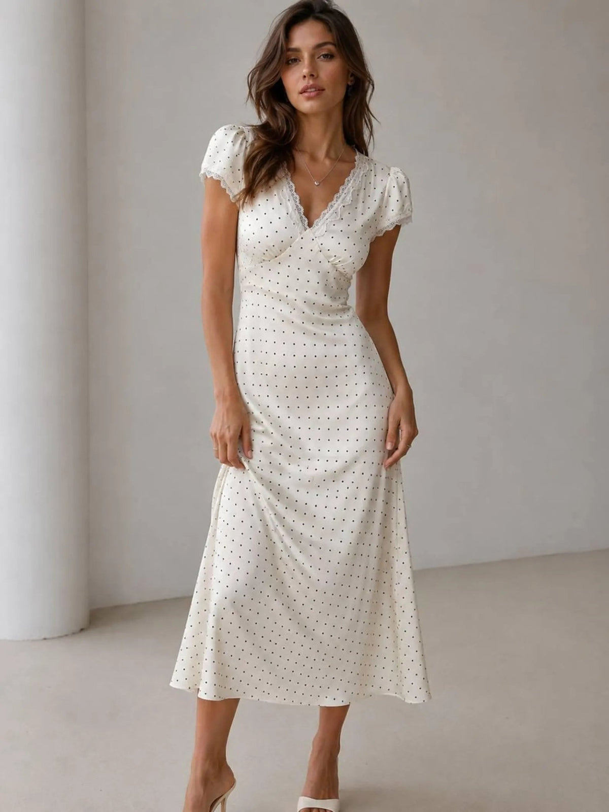 SOKYND Ora Printed Satin Midi Dress DressesEQ1772777205905896257White Polka DotsS