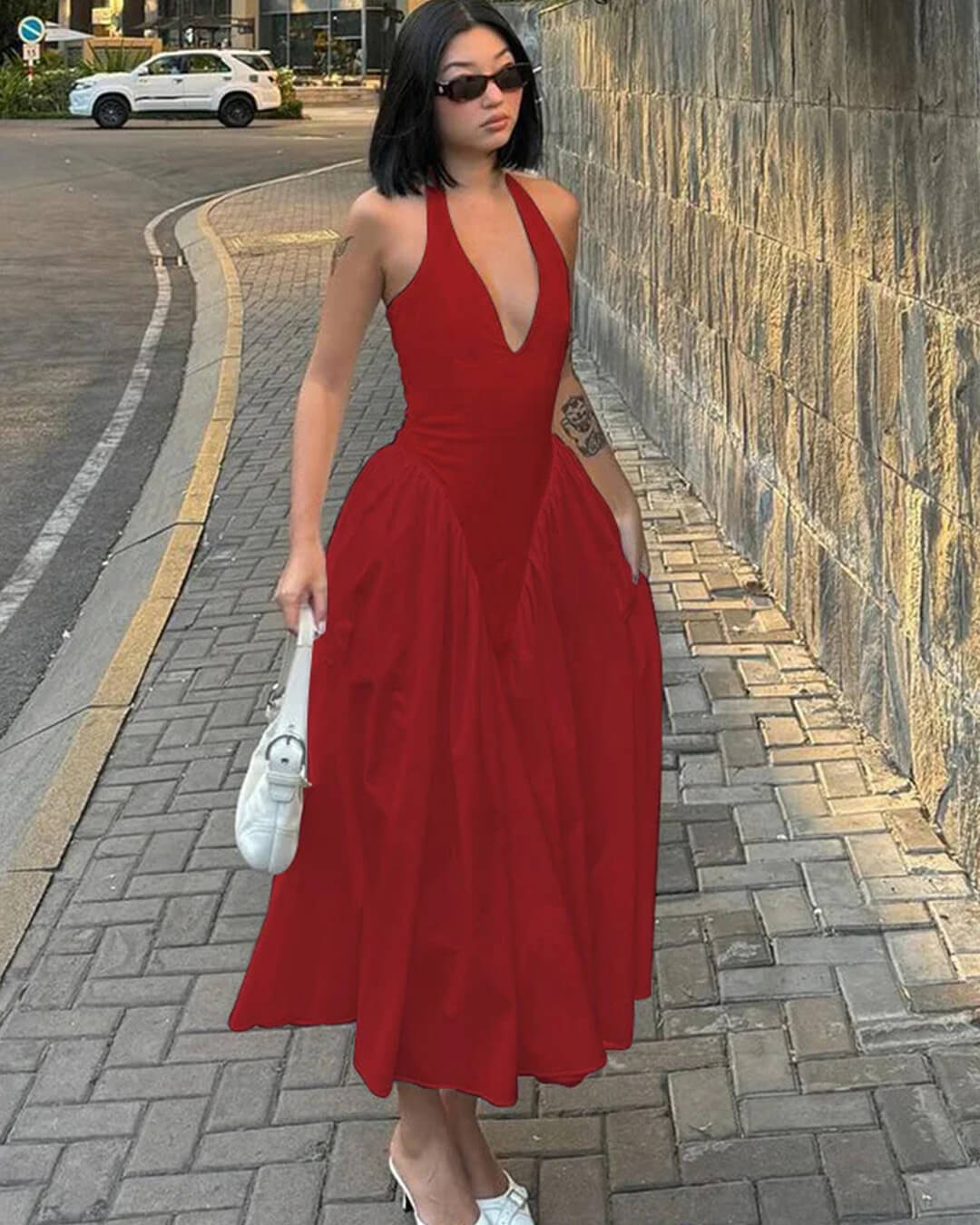SOKYND Yara Deep Neck Maxi Dress DressRedS