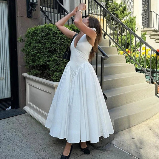 SOKYND Yara Deep Neck Maxi Dress DressWhiteS
